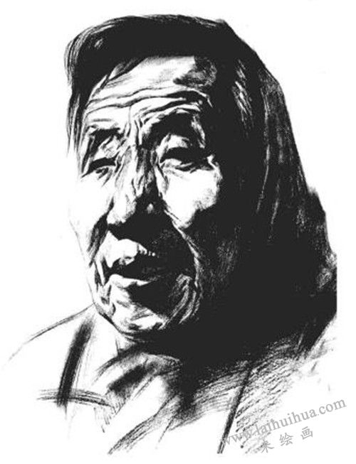 素描戴围巾的老年女子肖像画法步骤  完成稿