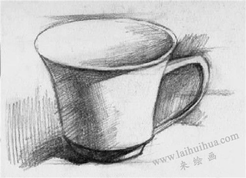 白瓷带花茶杯素描画法步骤 四