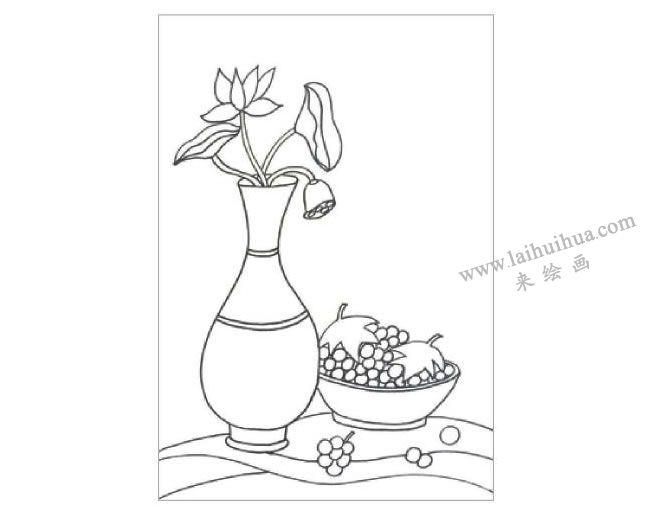 静物组合花瓶和果盘水粉画作画步骤01