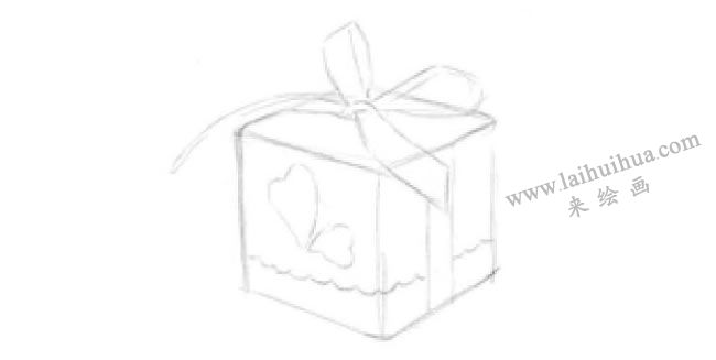 礼物盒子明暗素描绘画方法步骤03