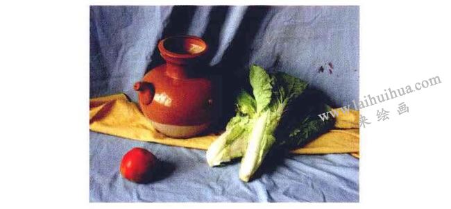 陶罐、蔬菜和水果组合实物图