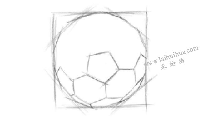 足球的素描画法步骤04