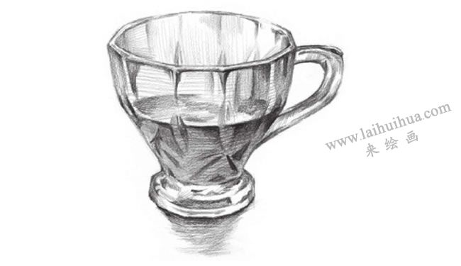 厨房里的玻璃杯子素描画法步骤07