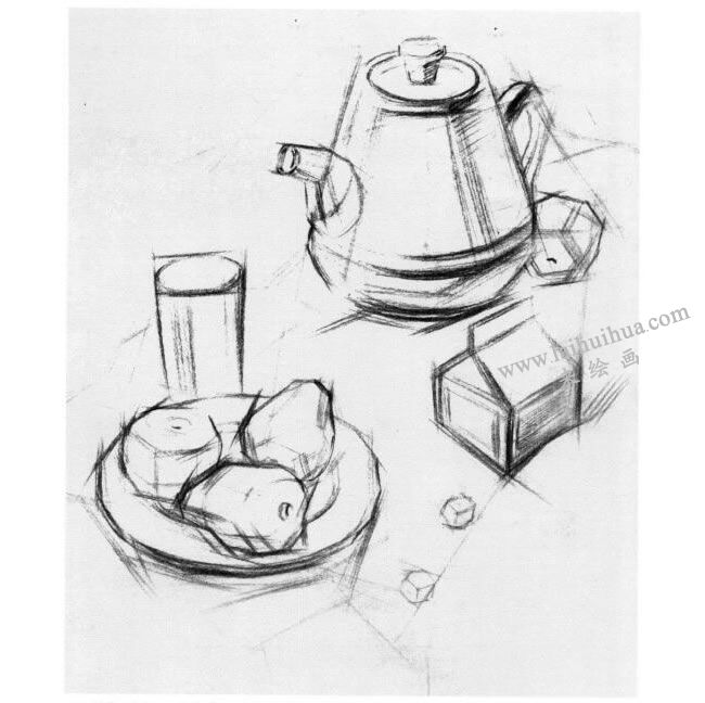 结构素描的写生步骤范例（电热水壶、玻璃杯、瓷盘、水果）步骤一