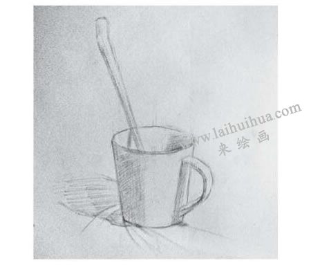 咖啡杯素描画法步骤02