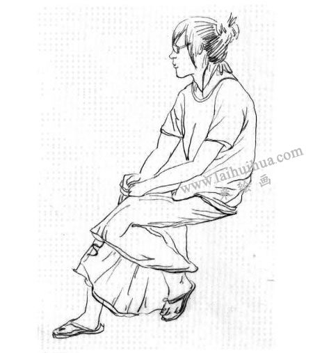 女性坐姿速写作画步骤04