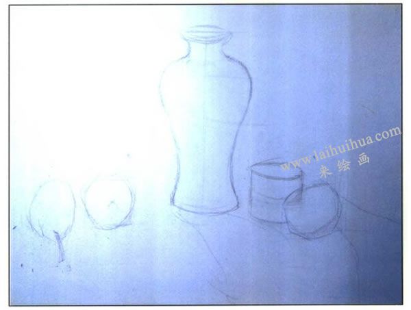 瓷瓶、水杯和水果组合水粉画法步骤图示01