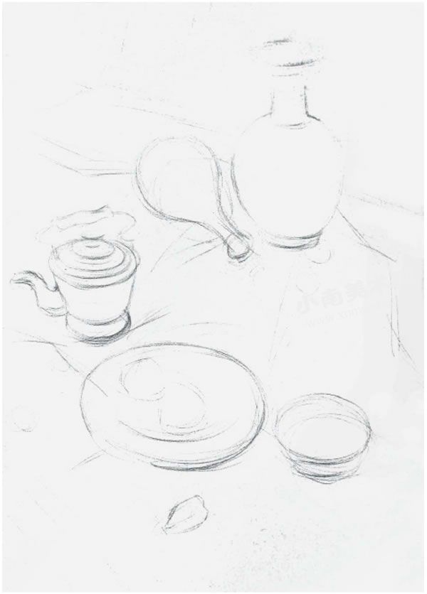铜壶与花瓷瓶组合水粉静物绘画步骤图示01